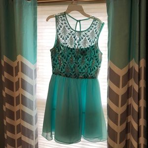 Love reign homecoming dress